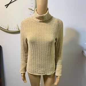 arizona ribbed turtleneck sweater sz M